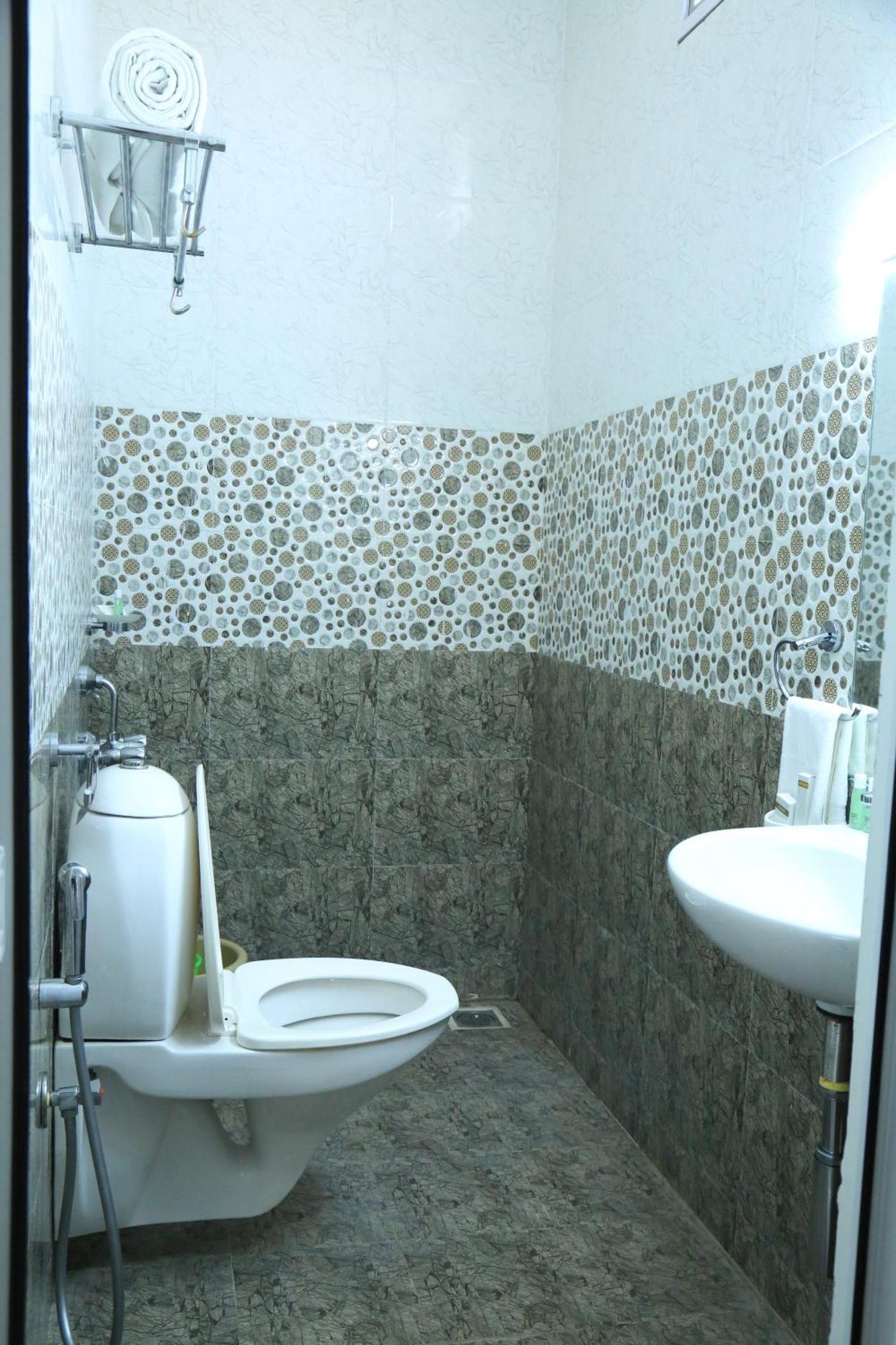 Christian Guest House ヴェールール エクステリア 写真
